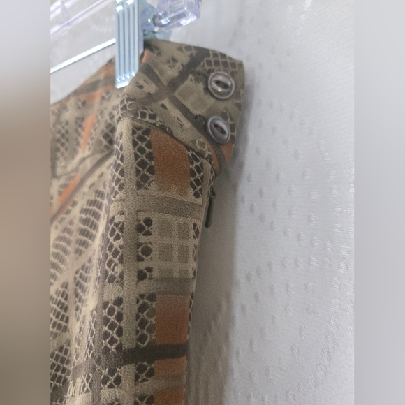 Vtg Jones New York 100% Silk A-Line Skirt in Brown and Tan - Picture 4 of 7